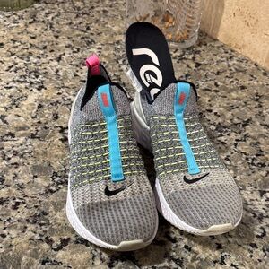 Nike Men's React Phantom Run Flyknit 2 Sneakers